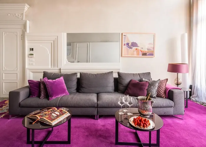 Palazzo Soranzo Noble Floor R&R